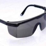 Kính vuông đen AHP11