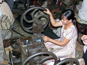 Không sử dụng thiết bị bảo hộ lao động